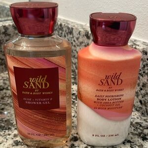 Wild Sand shower gel and body lotion set NEW